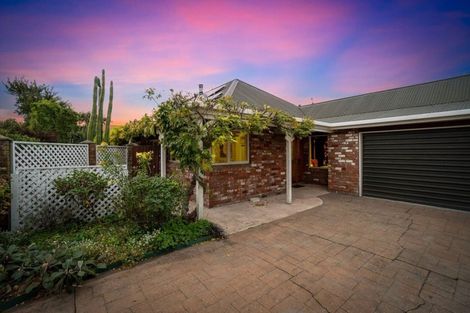 Photo of property in 12 Rempstone Drive, Halswell, Christchurch, 8025