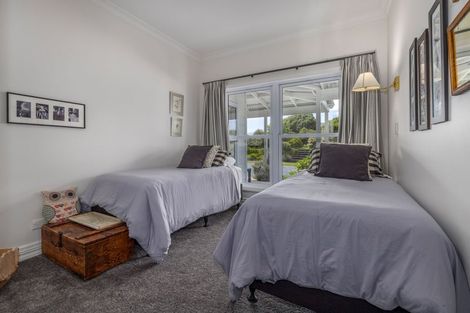 Photo of property in 68 Tarahunga Road, Levin, 5571