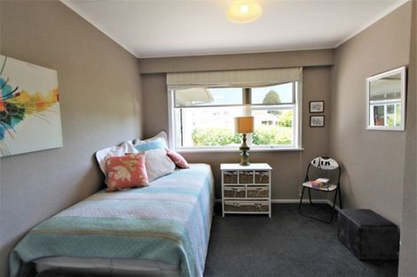 Photo of property in 2/79 Taupo View Road, Taupo, 3330