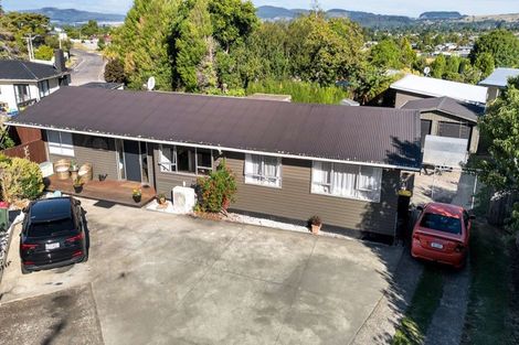 Photo of property in 10 Bay Grove, Pukehangi, Rotorua, 3015