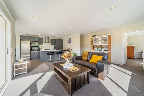 Photo of property in 5 Frankie Stevens Place, Riverstone Terraces, Upper Hutt, 5018