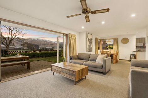 Photo of property in 13 Hotop Place, Cromwell, 9310