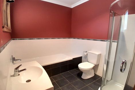 Photo of property in 326 Arapaepae Road South, Levin, 5571