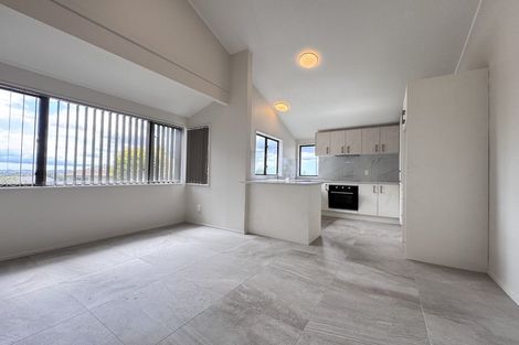 Photo of property in 16 Greenstone Place, Clover Park, Auckland, 2019