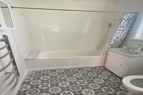 Photo of property in 11 Bell Street, Otaki, 5512