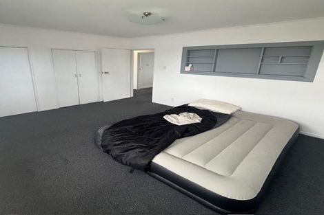 Photo of property in 11 Blue Way, Glendene, Auckland, 0602