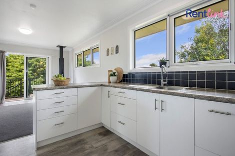 Photo of property in 19 Binnie Road, Katikati, 3129