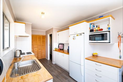 Photo of property in 29 Ryan Crescent, Greenmeadows, Napier, 4112