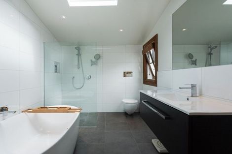 Photo of property in 23 Patanga Crescent, Thorndon, Wellington, 6011