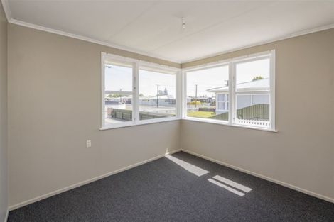 Photo of property in 21 Meadowvale Drive, Levin, 5510