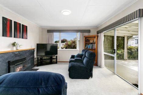 Photo of property in 11b Puriri Street, Hilltop, Taupo, 3330
