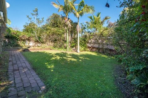 Photo of property in 64 County Road, Torbay, Auckland, 0630