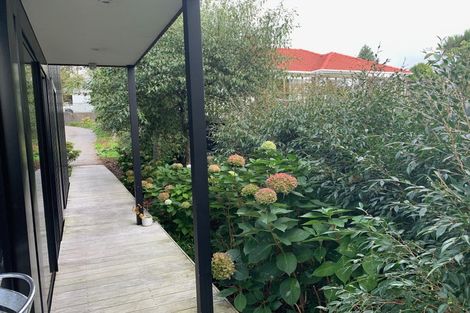 Photo of property in 2/28 Bayly Road, Moturoa, New Plymouth, 4310