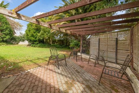 Photo of property in 16 Antrim Place, Hokowhitu, Palmerston North, 4410