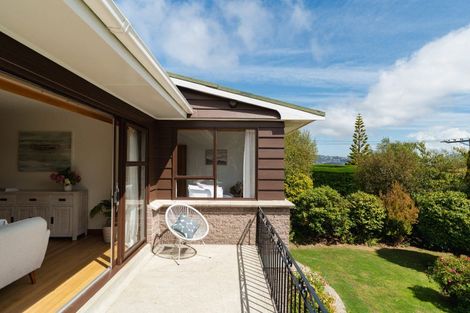 Photo of property in 50 Glendevon Place, Vauxhall, Dunedin, 9013