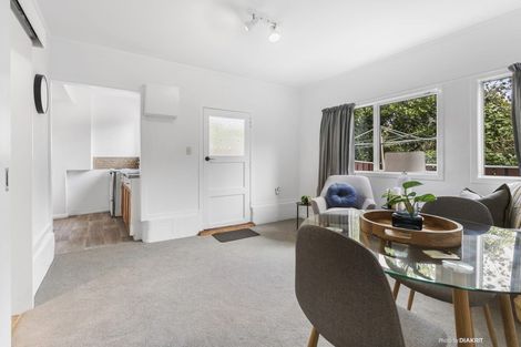 Photo of property in 2 View Road, Houghton Bay, Wellington, 6023