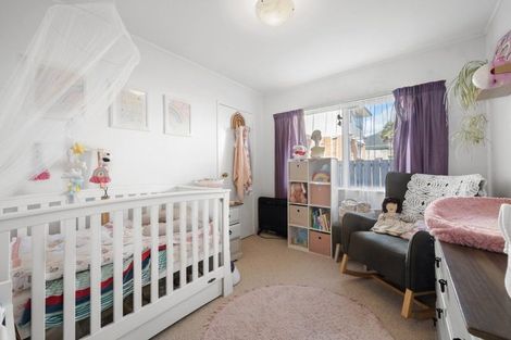 Photo of property in 1/62 Clydesdale Avenue, Somerville, Auckland, 2014