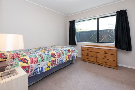 Photo of property in 11 Orangewood Drive, Northpark, Auckland, 2013