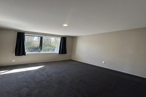 Photo of property in 135 Queenspark Drive, Parklands, Christchurch, 8083