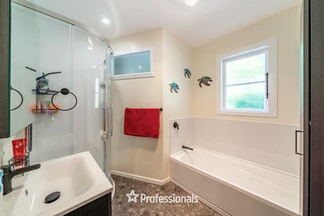 Photo of property in 8 Harlow Grove, Wainuiomata, Lower Hutt, 5014