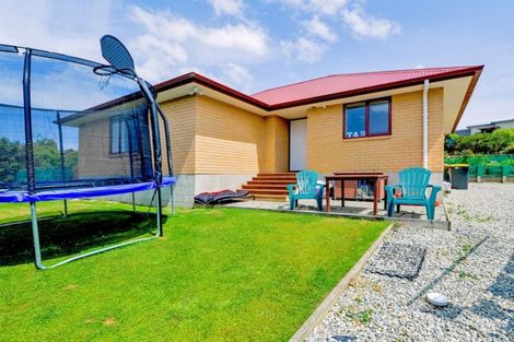 Photo of property in 49 Duxford Crescent, Fairfield, Dunedin, 9018