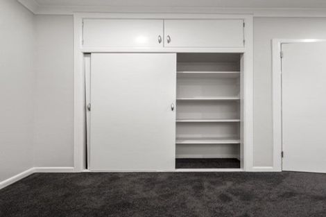 Photo of property in 1/32 Nile Road, Milford, Auckland, 0620