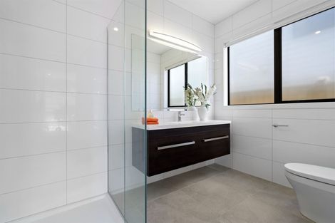 Photo of property in 7 Barque Rise, Long Bay, Auckland, 0630