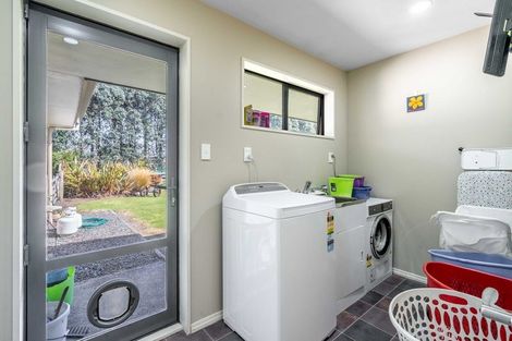 Photo of property in 121 Mason Road, Seaward Bush, Invercargill, 9871