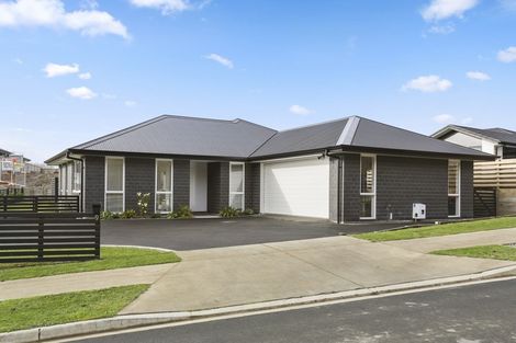 Photo of property in 9 Marsden Place, Hurworth, New Plymouth, 4310