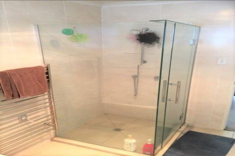 Photo of property in 13a Karaka Street, New Lynn, Auckland, 0600