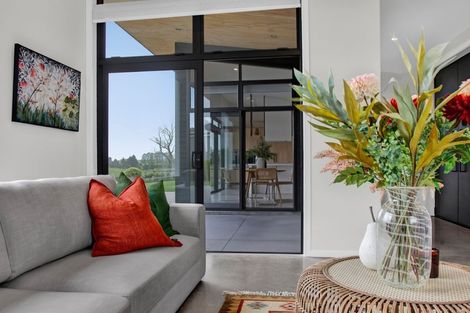 Photo of property in 13 Thomason Road, Egmont Village, New Plymouth, 4371