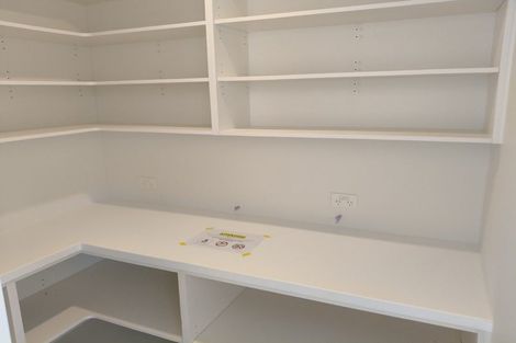 Photo of property in 25 Cousins Street, Woodend, 7691