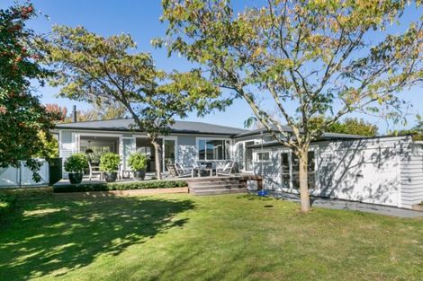 Photo of property in 8 Emerald Hill, Havelock North, 4130