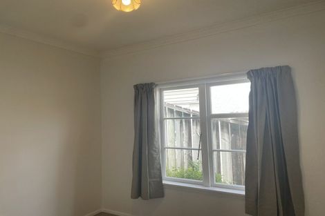 Photo of property in 22 Duncan Street, Tawa, Wellington, 5028
