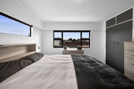 Photo of property in 35 Collins Street, Hawera, 4610