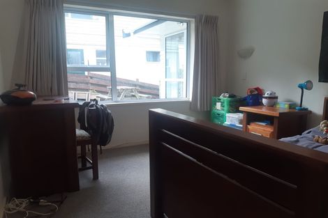 Photo of property in 60 Spinnaker Drive, Whitby, Porirua, 5024