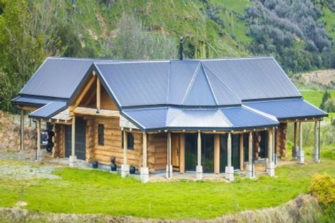 Photo of property in 987 Mangaehu Road, Puniwhakau, Stratford, 4392