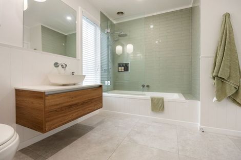 Photo of property in 28 Stanley Street, Claudelands, Hamilton, 3214