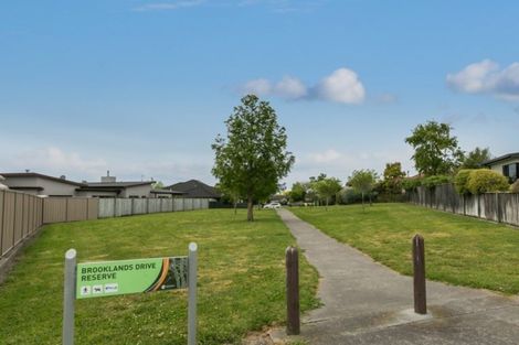 Photo of property in 24 Brooklands Drive, Havelock North, 4130