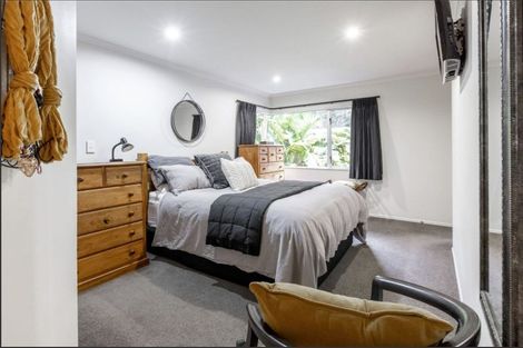 Photo of property in 151 Milton Road, Bluff Hill, Napier, 4110