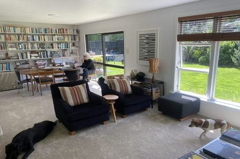 Photo of property in 47a Parkvale Road, Karori, Wellington, 6012