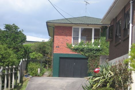 Photo of property in 2/42 Belmont Terrace, Milford, Auckland, 0620