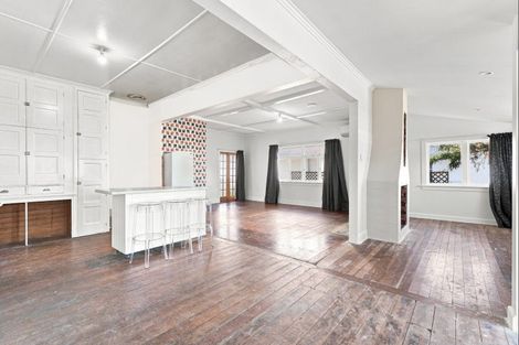 Photo of property in 41 Grey Street, College Estate, Whanganui, 4500