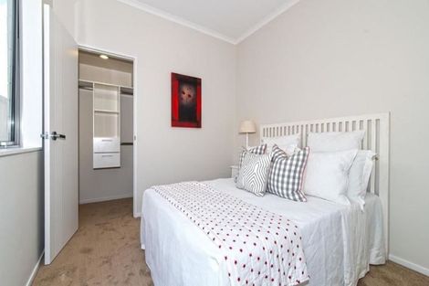 Photo of property in 20 Drumbuoy Drive, Flat Bush, Auckland, 2019