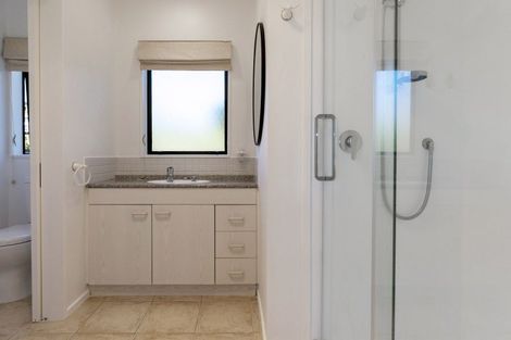 Photo of property in 1 Scenic Heights, Acacia Bay, Taupo, 3330