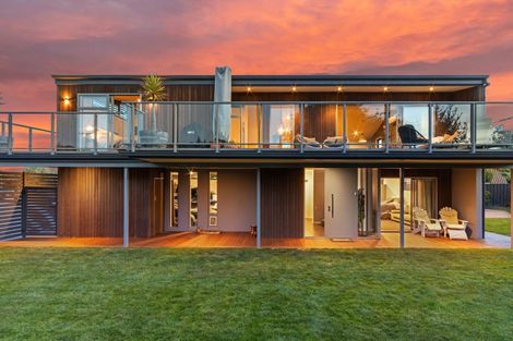 Photo of property in 19 Abbotts Place, Avonhead, Christchurch, 8042