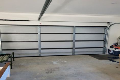 Photo of property in 48a Nikau Street, New Lynn, Auckland, 0600