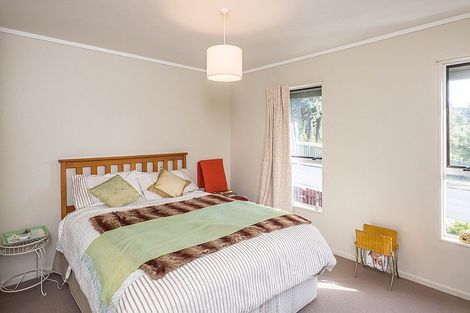 Photo of property in 72 Cunliffe Street, Churton Park, Wellington, 6037