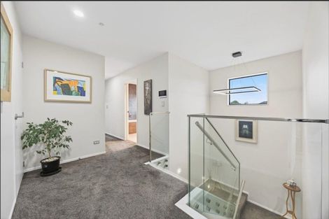 Photo of property in 3b Cardiff Road, Pakuranga, Auckland, 2010