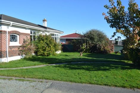 Photo of property in 35 Jenkin Street, Strathern, Invercargill, 9812
